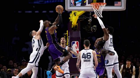 parciales de la nba|La histeria empuja a los Lakers.